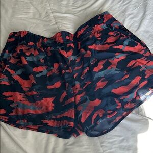 Xersion Navy and Coral Patterned Shorts